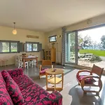 Amazing In With Garden דירה *