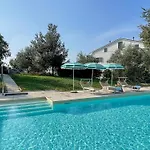 דירה Amazing In With Garden *