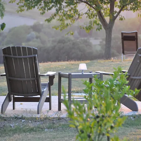 Διαμέρισμα Amazing In With Garden