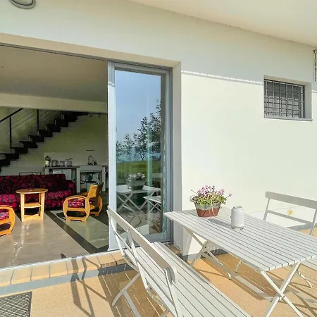 Amazing In With Garden Apartment